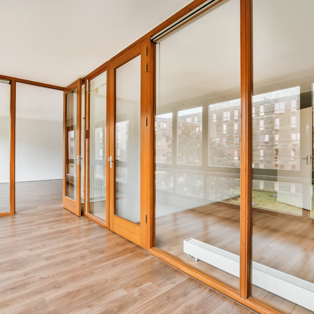 Glass space interior by Casements Africa